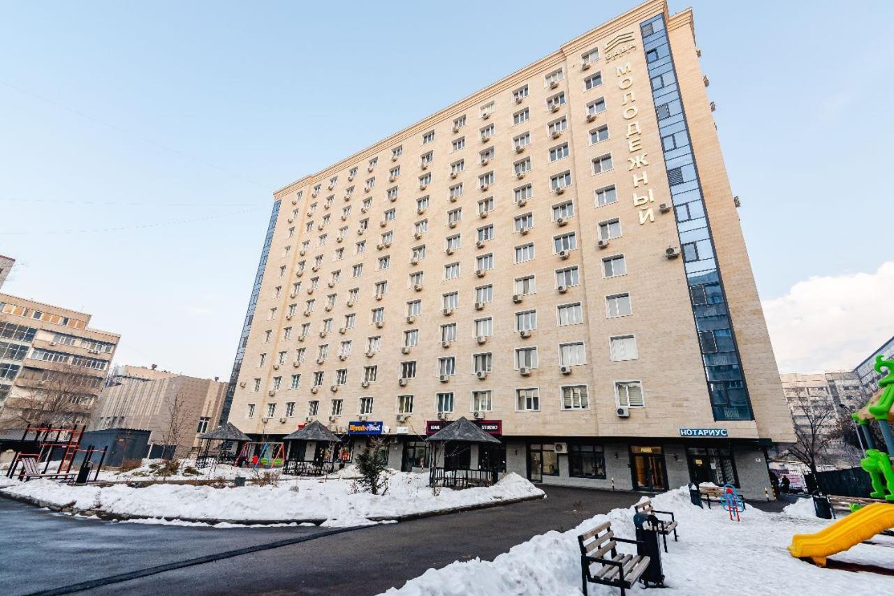 сердце города 1комн жк молодёжный Apartment *
